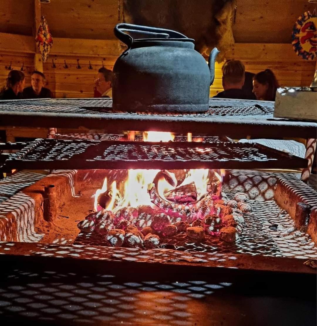 Tallhoejden Hotel & Cottage Lodge 심랑스달렌 외부 사진
